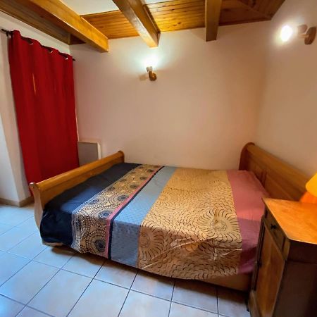 Appartement 4 Pers Plein Centre Ville, Wifi, Balcon Laragne-Monteglin Экстерьер фото